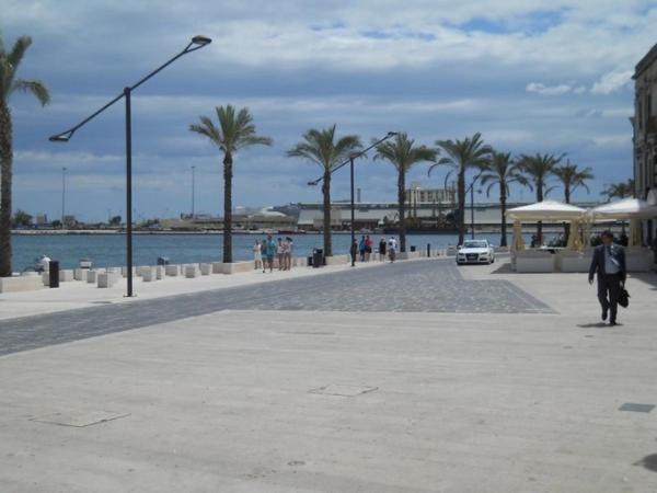 Appartamento Fontanella Deluxe Brindisi Exterior foto